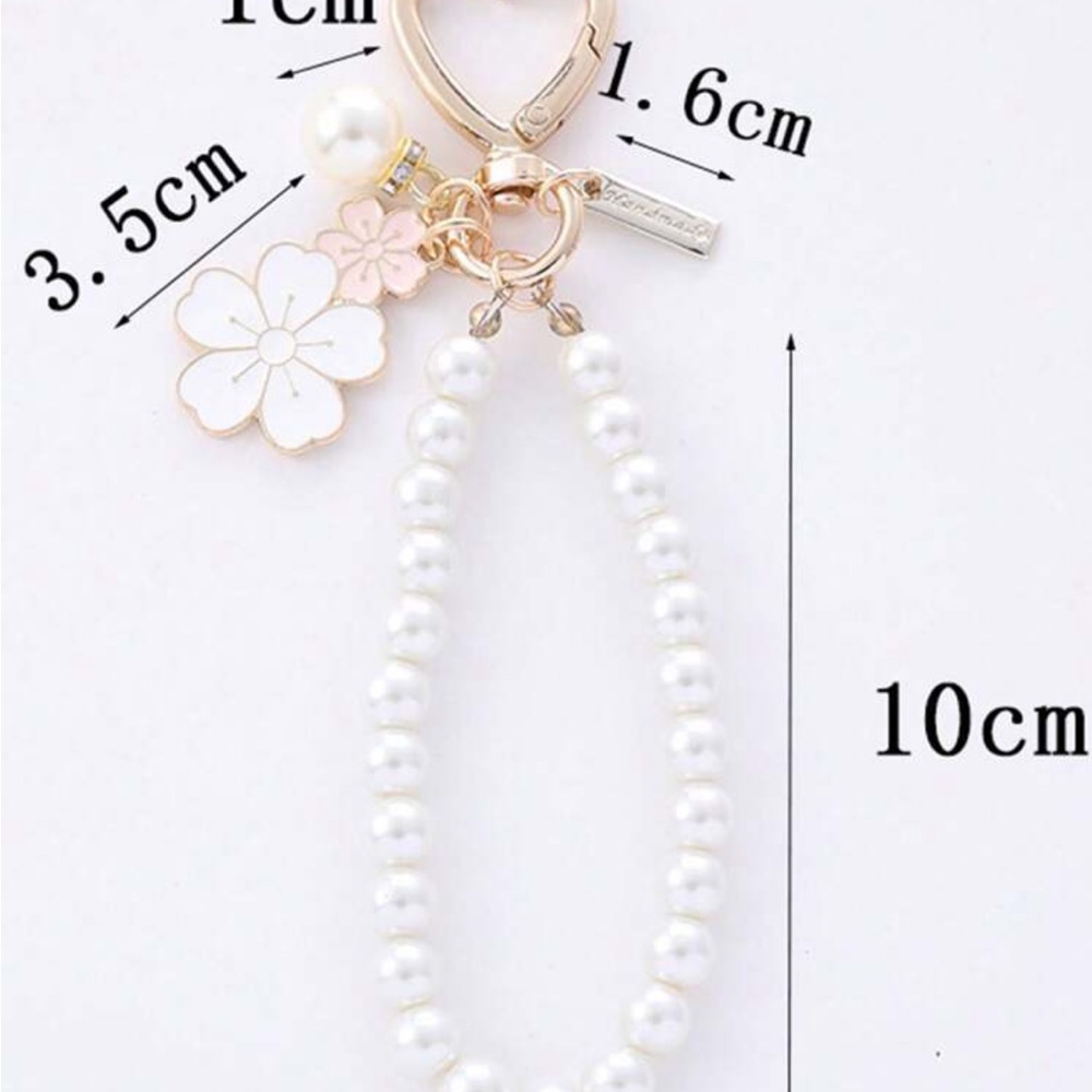 Faux pearl, flower charm and rhinestones keychain or bag charm - Picture 2 of 3